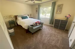 24431 Trevino Dr, Valencia, CA 91355 - Photo 16