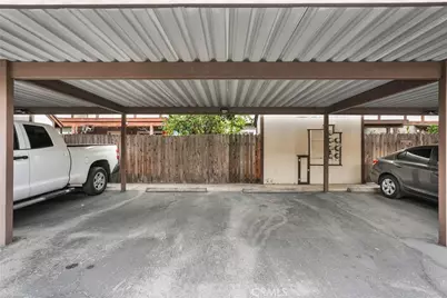 19024 Archwood Street #5, Reseda, CA 91335 - Photo 34
