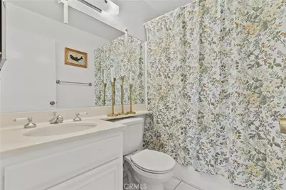 28439 Victoria, Castaic, CA 91384 - Photo 26