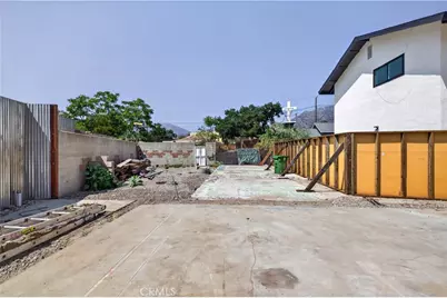 7515 McGroarty, Tujunga, CA 91042 - Photo 28