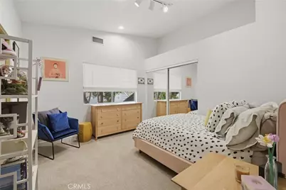13109 Addison, Sherman Oaks, CA 91423 - Photo 28