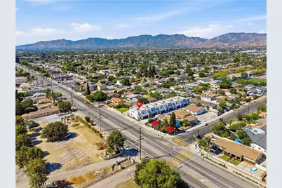 13363 W Cellest Parkway, Pacoima, CA 91331 - Photo 44