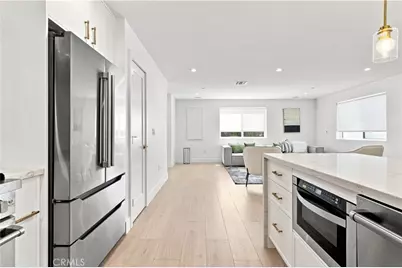 13363 W Cellest Parkway, Pacoima, CA 91331 - Photo 8