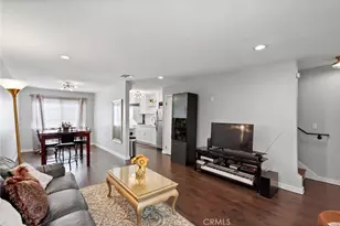 11401 Berendo Ave, Los Angeles, CA 90044 - Photo 4