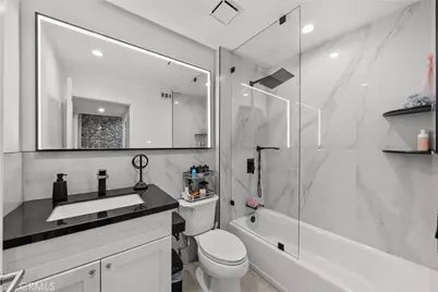 5515 Canoga #129, Woodland Hills, CA 91367 - Photo 18