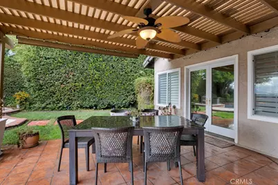24239 Bella Court, Newhall, CA 91321 - Photo 42