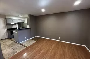 20234 Cantara St, Winnetka, CA 91306 - Photo 2