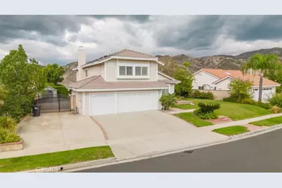 3356 Crazy Horse Drive, Simi Valley, CA 93063 - Photo 2