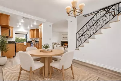 19620 Sherman Way Unit 1, Reseda, CA 91335 - Photo 6