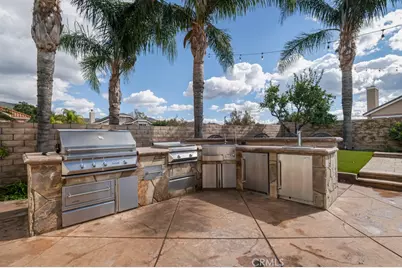 2953 Klamath, Simi Valley, CA 93063 - Photo 48