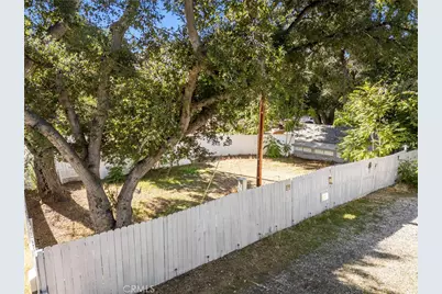 13111 Sierra, Agua Dulce, CA 91390 - Photo 18