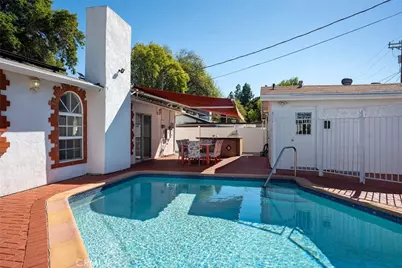 11337 Hayvenhurst Avenue, Granada Hills, CA 91344 - Photo 26