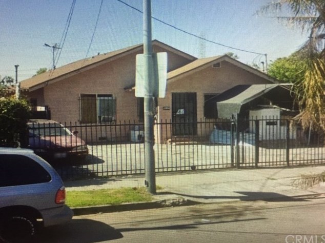 9611 Compton Ave, Los Angeles, CA 90002