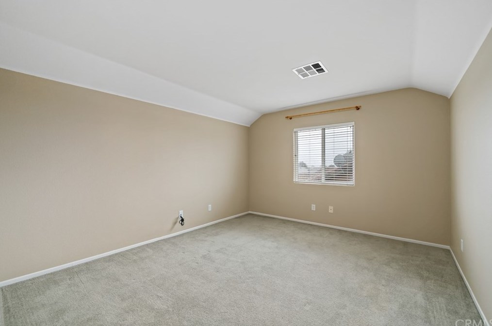 38941 Red Post Cir, Murrieta CA  92563-6206 exterior