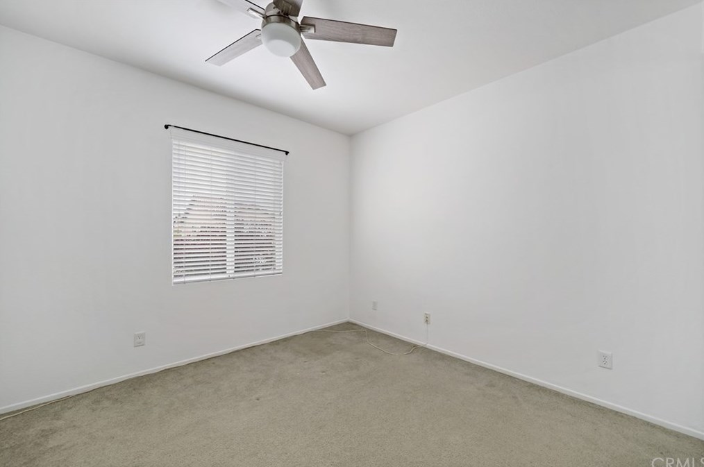 38941 Red Post Cir, Murrieta CA  92563-6206 exterior