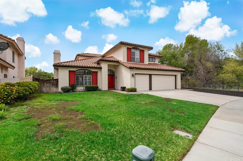 40095 Gibraltar Dr, Murrieta, CA 92562-5831