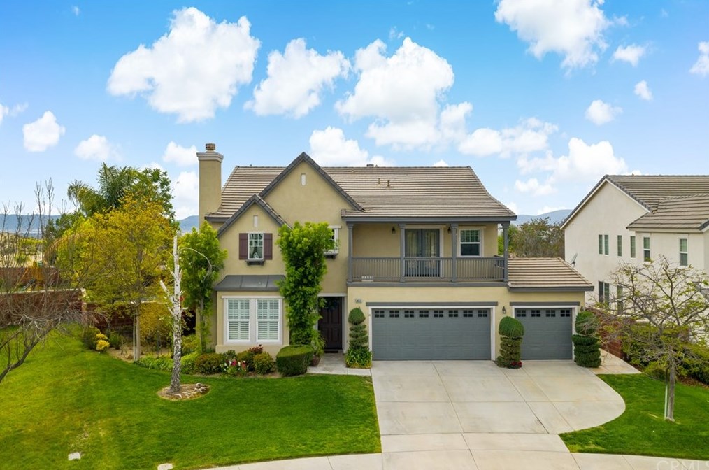 30551 Lily Pond Ln, Murrieta, CA 92563-2596