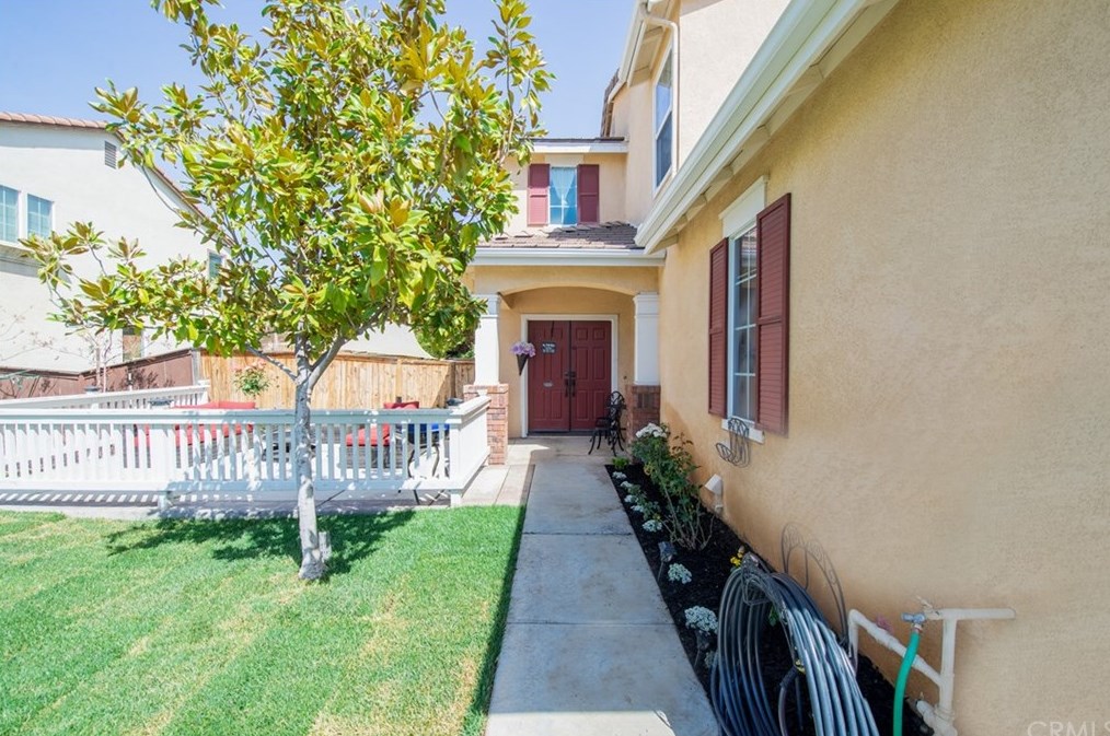 27874 Starfall Way, Murrieta, CA 92563-7022