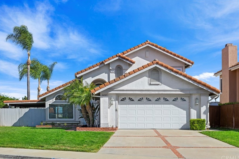 24307 Saradella Ct, Murrieta, CA 92562-4062