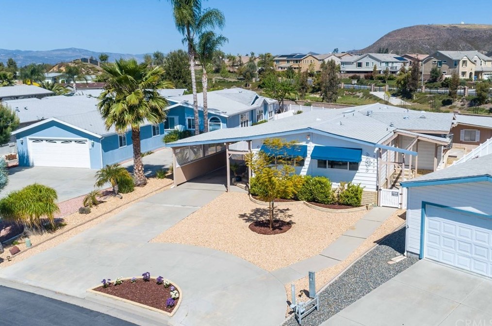 28890 Calle Alta, Murrieta CA  92563-5640 exterior