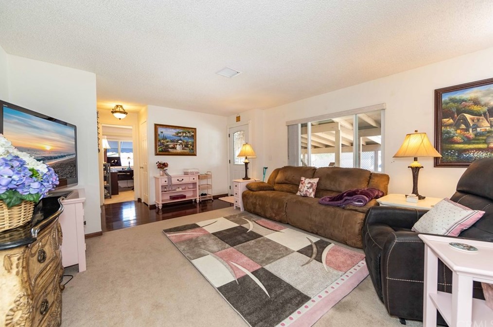 28890 Calle Alta, Murrieta CA  92563-5640 exterior