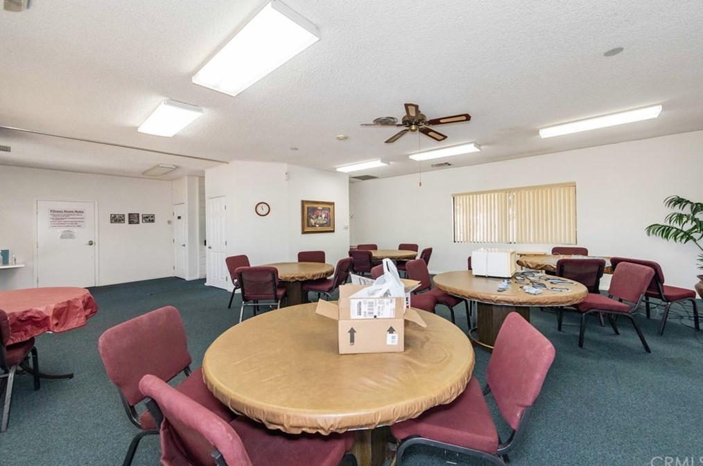 28890 Calle Alta, Murrieta CA  92563-5640 exterior