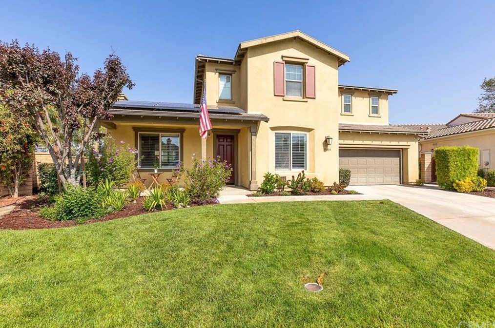 35033 Lost Trail Ct, Winchester, CA 92596-8404