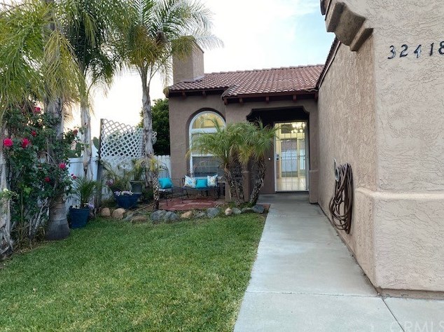 32418 Enriqueta Cir, Temecula, CA 92592