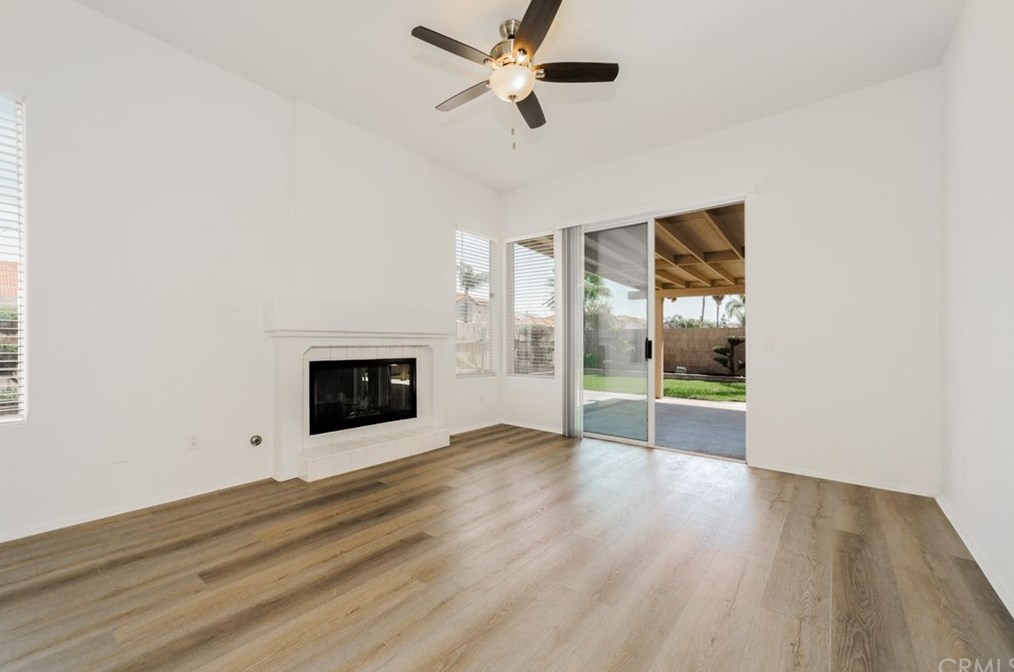 16198 Greenfield St, Moreno Valley CA  92551-7256 exterior