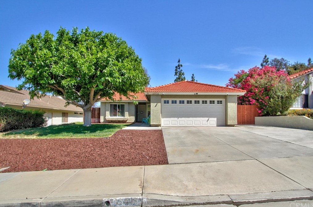 25408 Boxelder Dr, Murrieta, CA 92563-5332