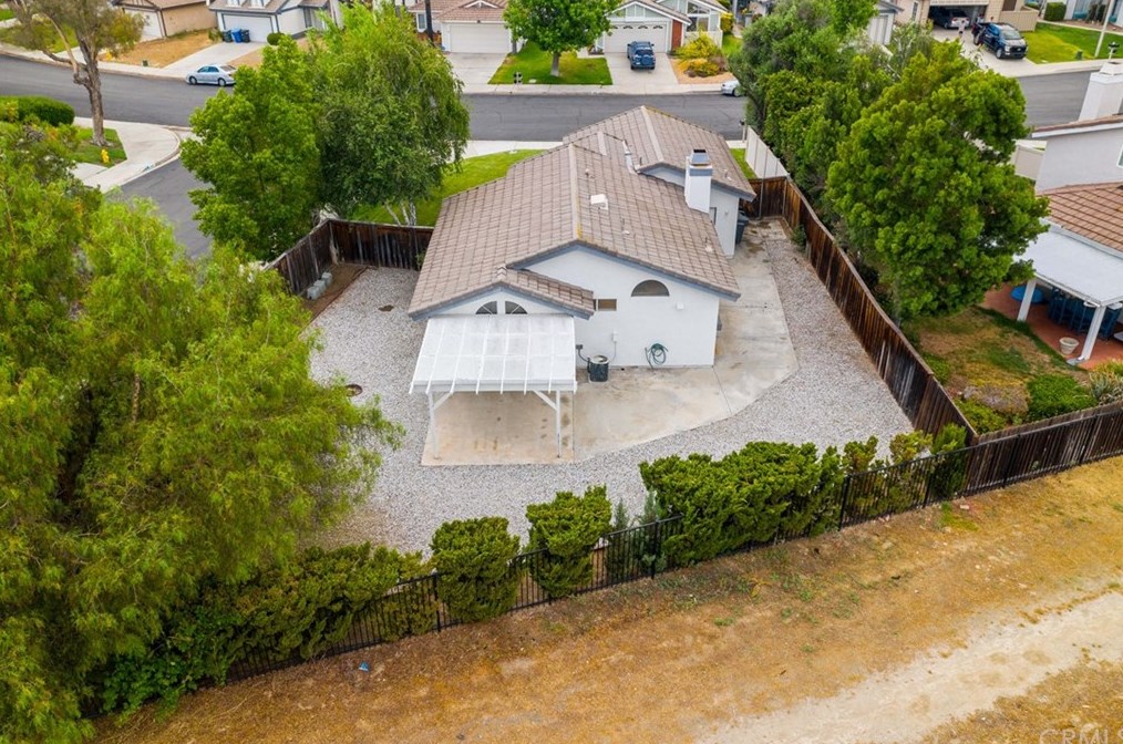 41918 Kaffirboom Ct, Temecula CA  92591-3816 exterior