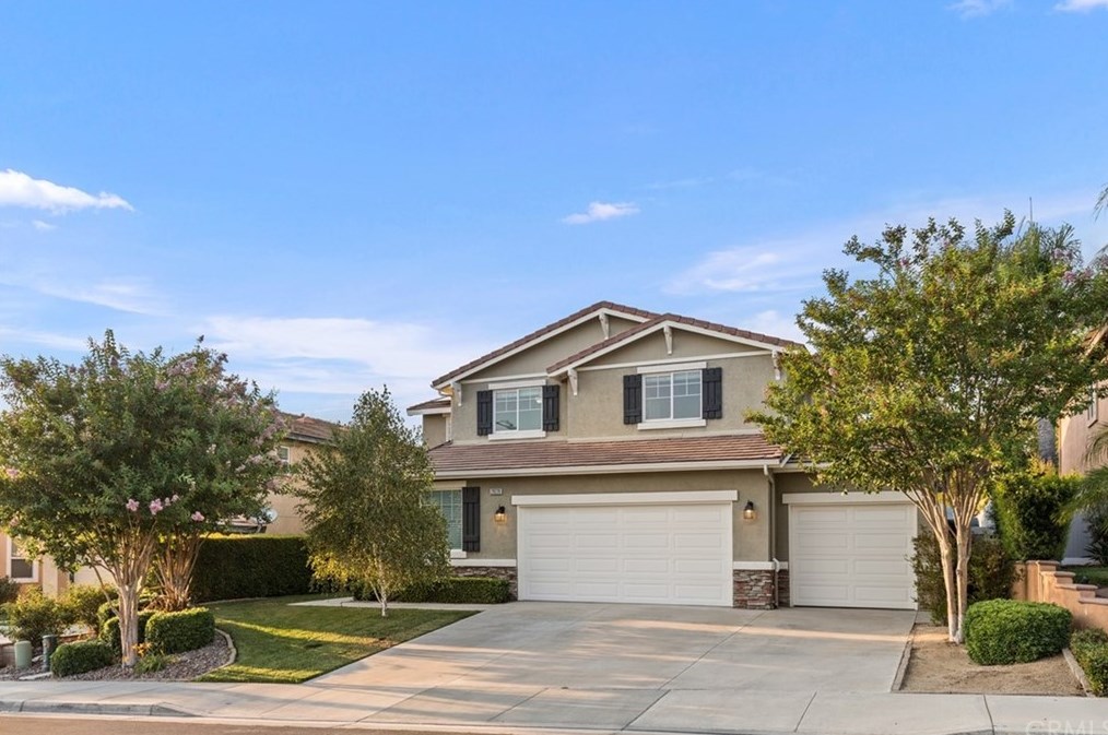 29220 Woodfall Dr, Murrieta, CA 92563-5892