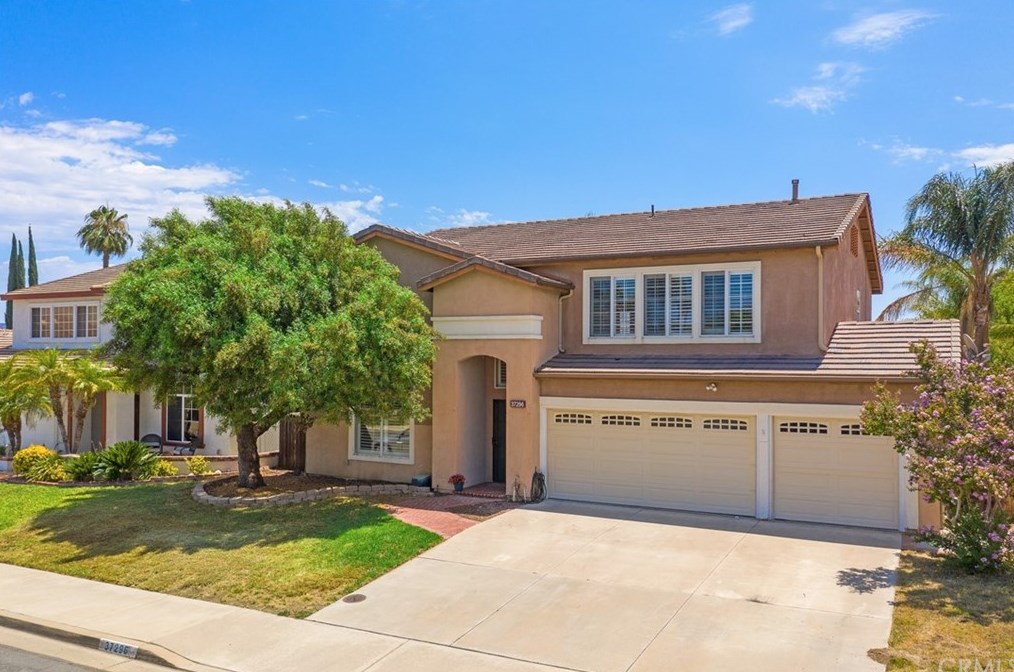 37296 Jerome Ln, Murrieta, CA 92562-3255