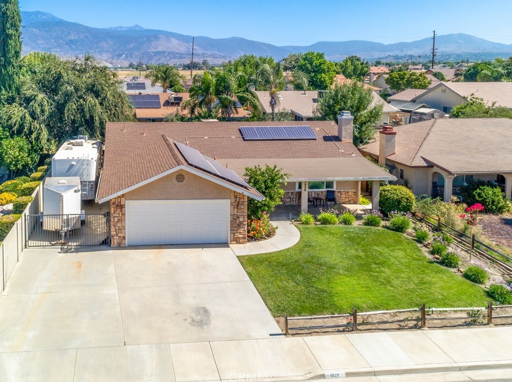 1028 Corwin Pl, Hemet, CA 92544-1810