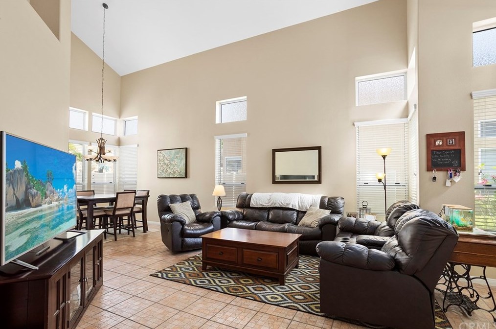 41566 Corte Seda, Temecula CA  92592-6303 exterior