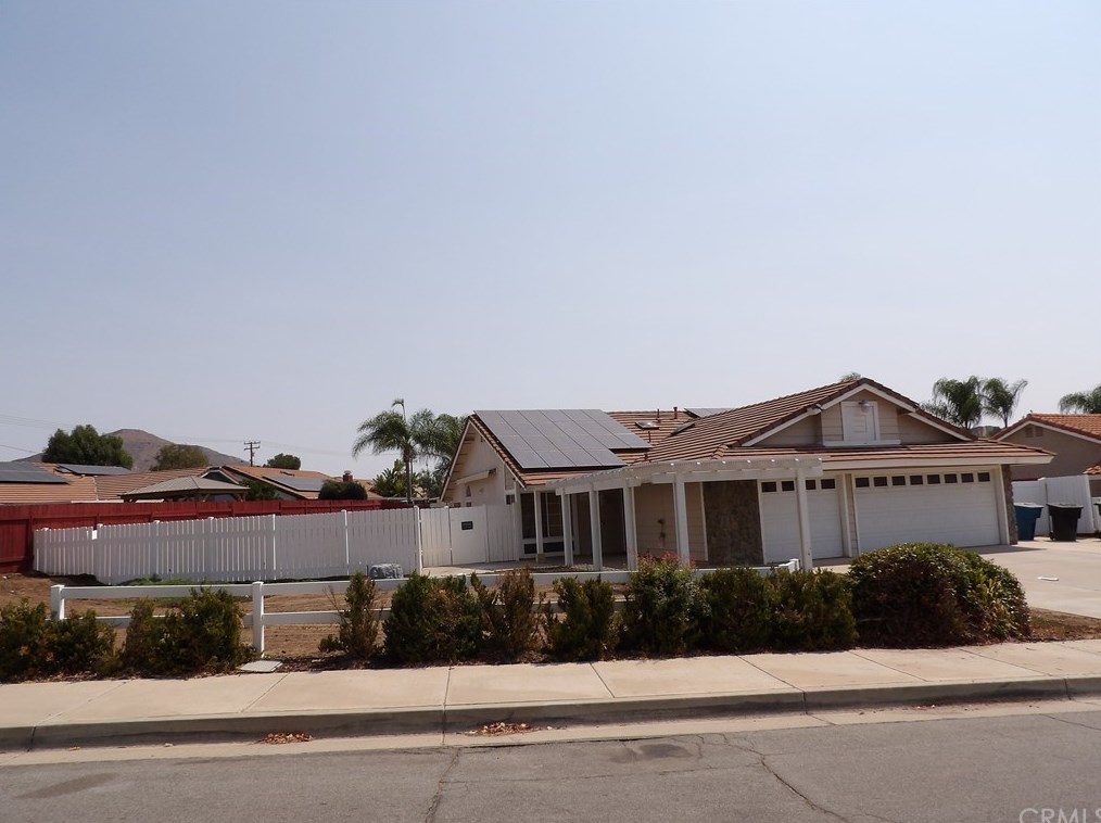 34288 Hidden Glen Cir, Wildomar, CA 92595
