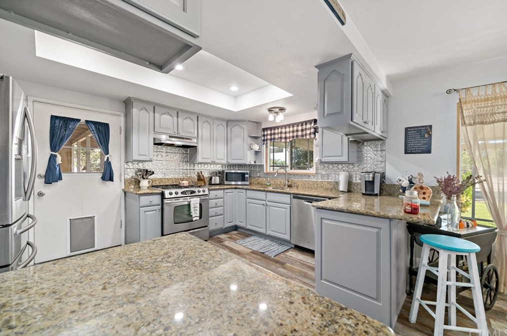 21010 North Dr, Lakeview, CA 92567