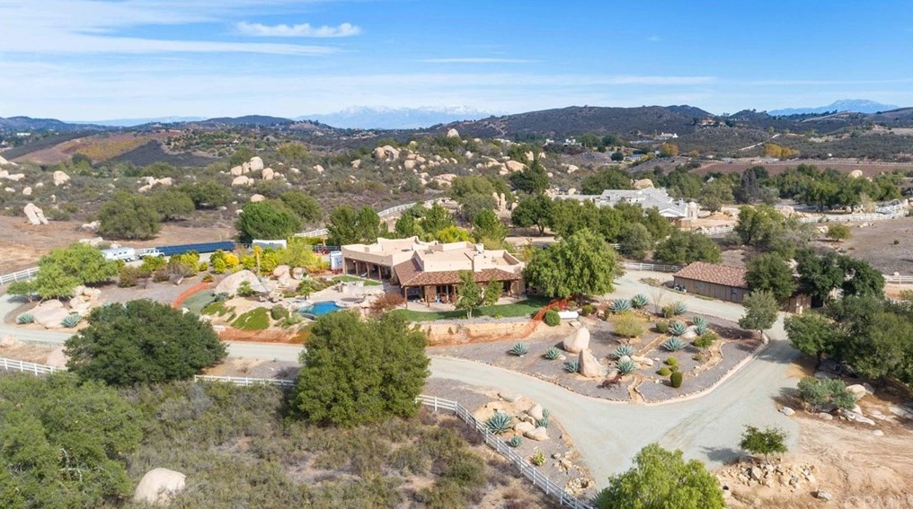 41822 Calle Bandido, Murrieta, CA 92562-8647