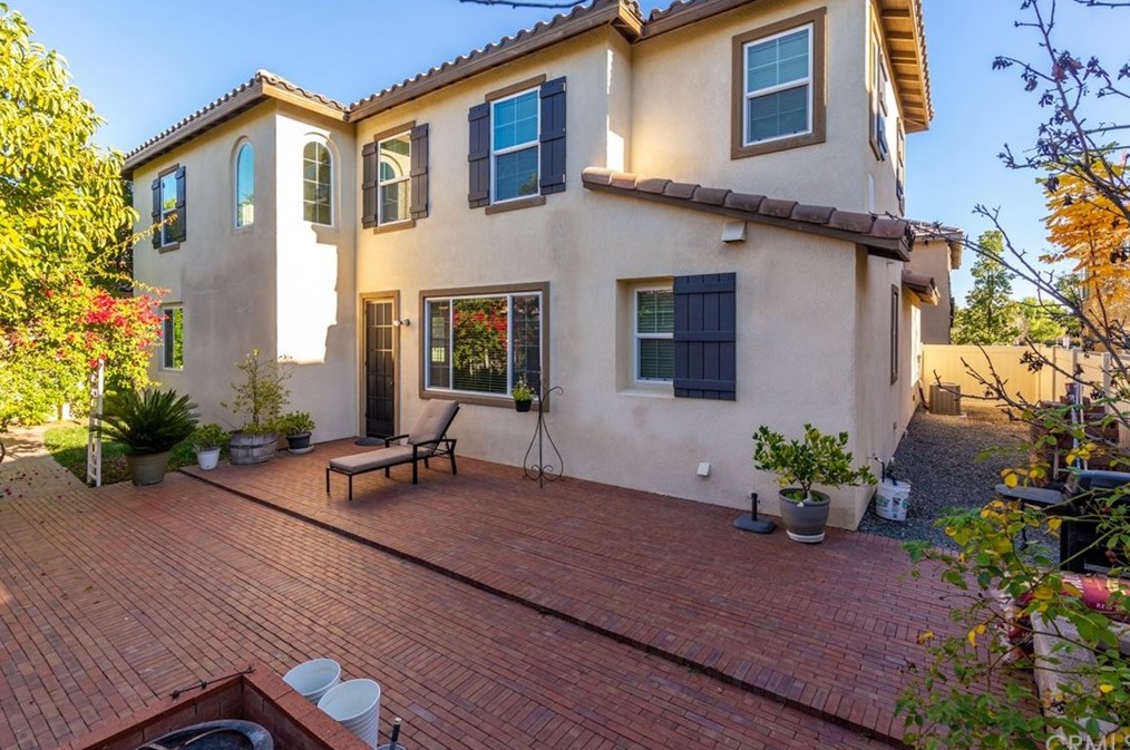 40445 Amesbury Ln, Temecula CA  92591-4428 exterior