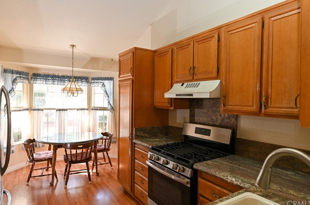 24460 Tuscola Cir, Murrieta CA 92562-4154 exterior