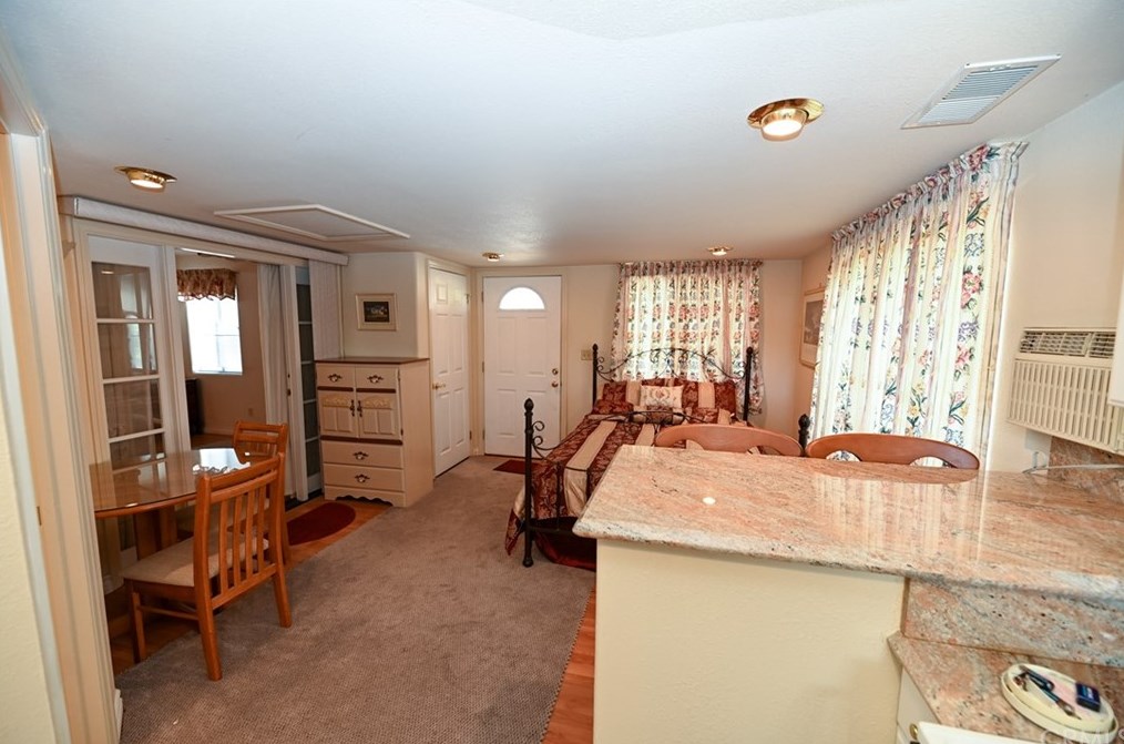 24460 Tuscola Cir, Murrieta CA 92562-4154 exterior