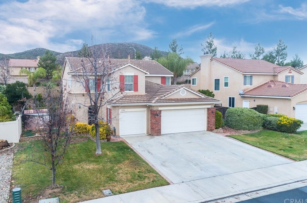 27898 Starfall Way, Murrieta, CA 92563-7022