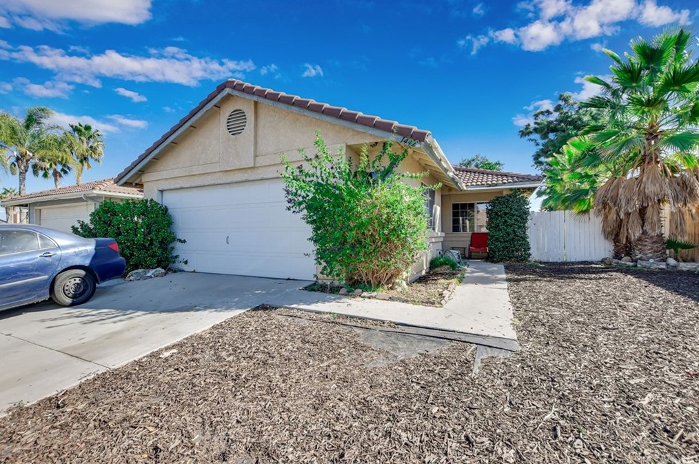 1442 Fallbrook Ave, Hemet, CA 92545