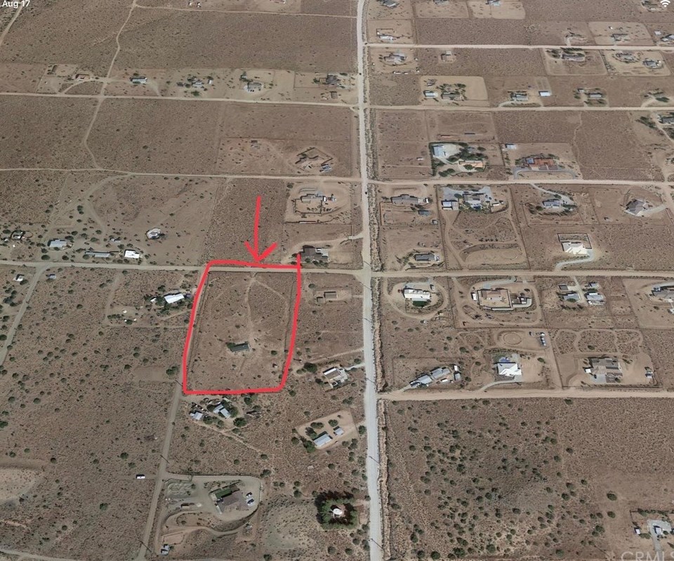 25625 Outpost Rd, Apple Valley, CA 92308-9702