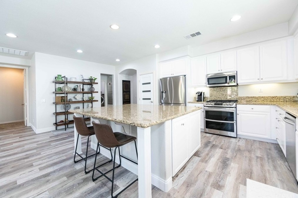 28862 Edenton Way, Temecula, CA 92591-7524