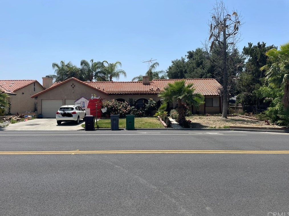 41633 Whittier Ave, Hemet, CA 92544-6406