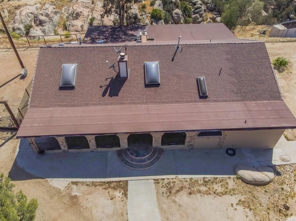 39695 Fretag Rd, Hemet, CA 92544-9575