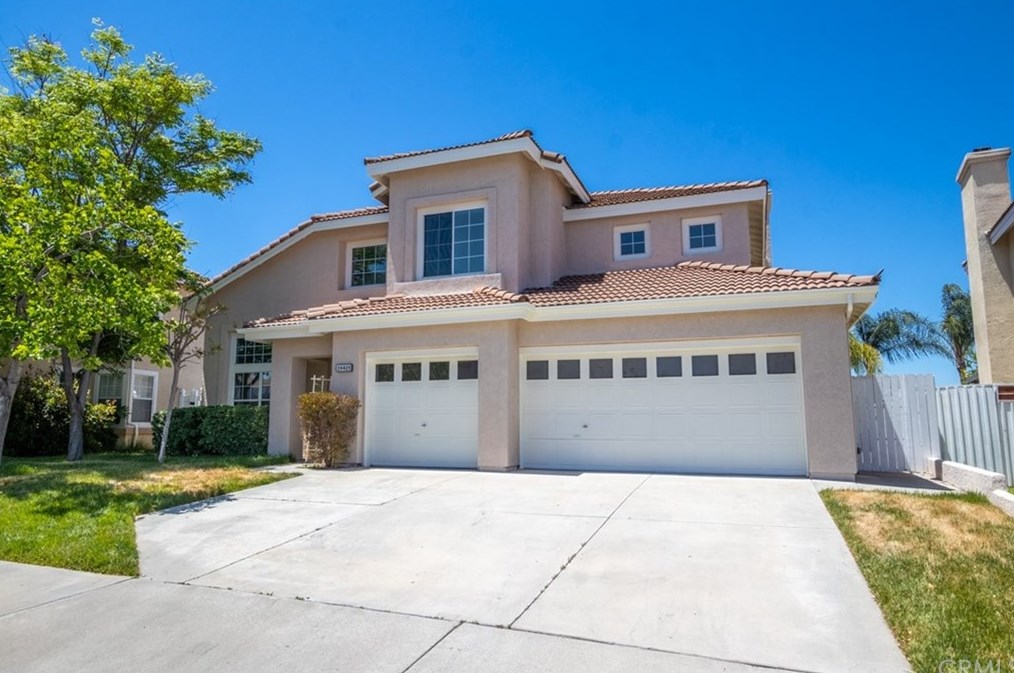 39425 Salinas Dr, Murrieta, CA 92563-6819