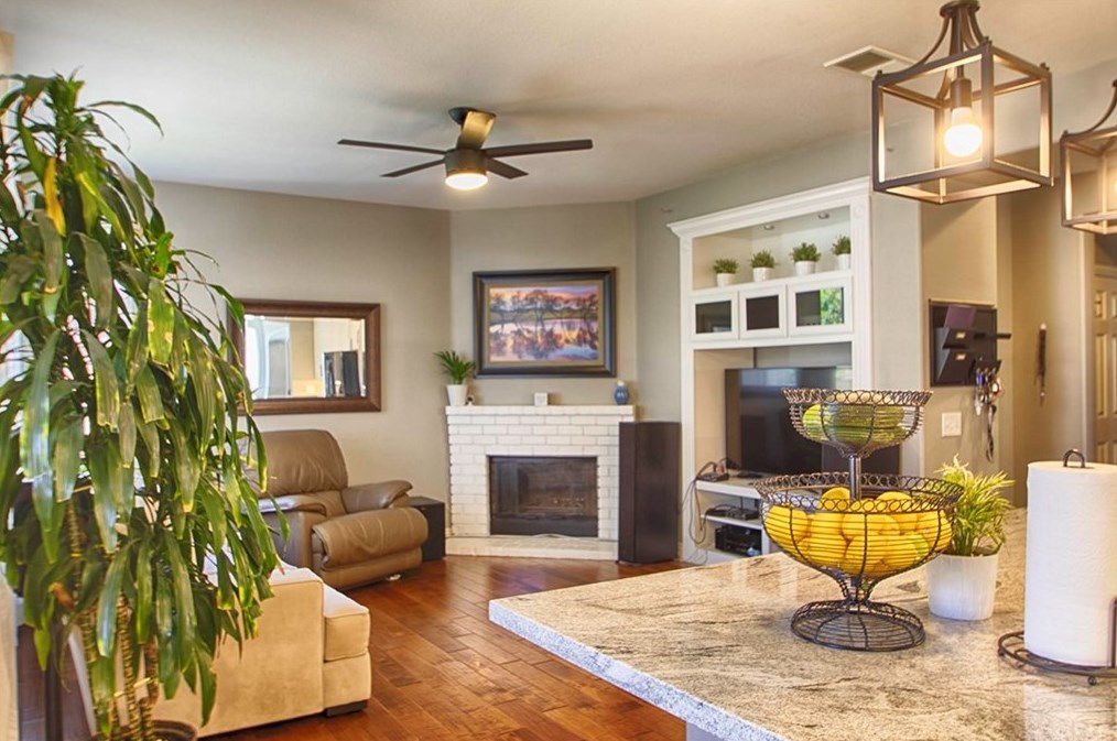 36697 Lynwood Ave, Murrieta, CA 92563-3003