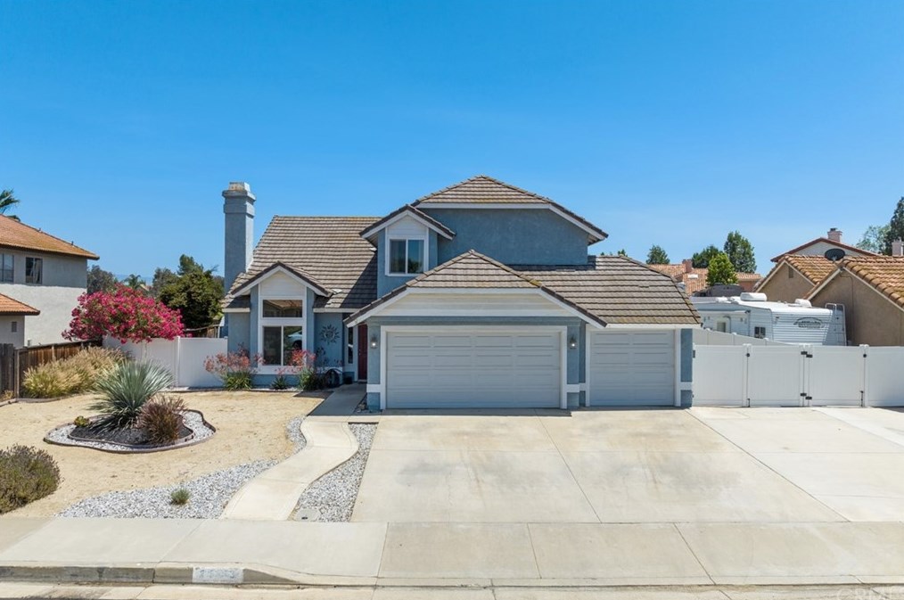 25363 Copperleaf Ct, Murrieta, CA 92563-5363